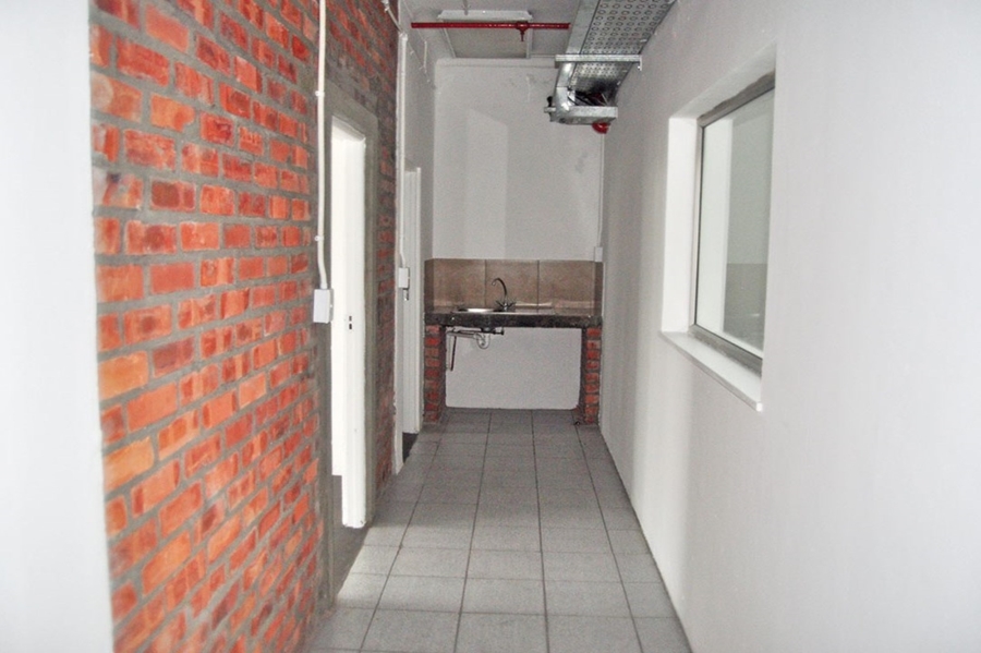 To Let commercial Property for Rent in Maitland Western Cape